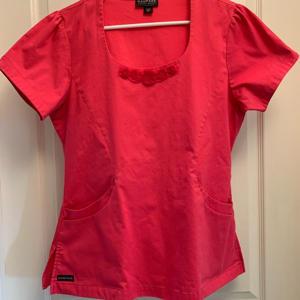 Womens scrub set, medium. Pink with rosettes and satin trim